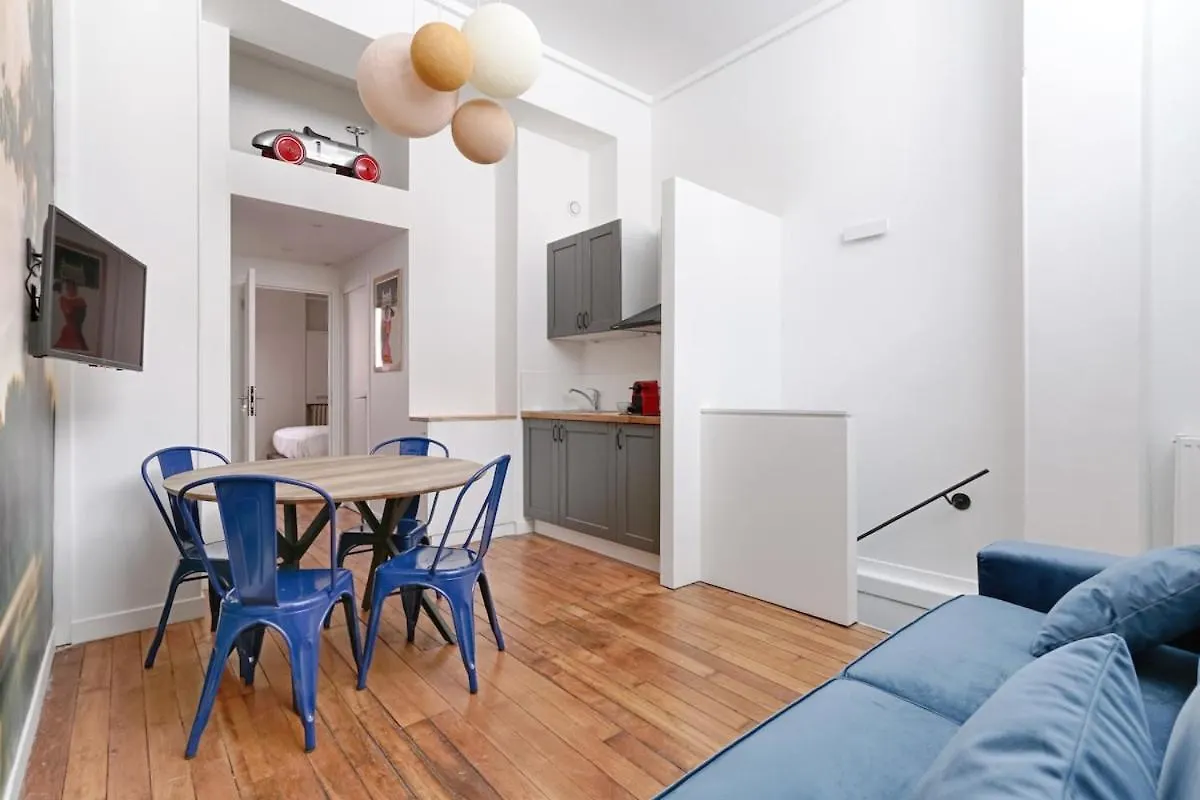 Mykeypers - Modern & Cozy Duplex 6P - Arc De Triomphe Apartment Paris
